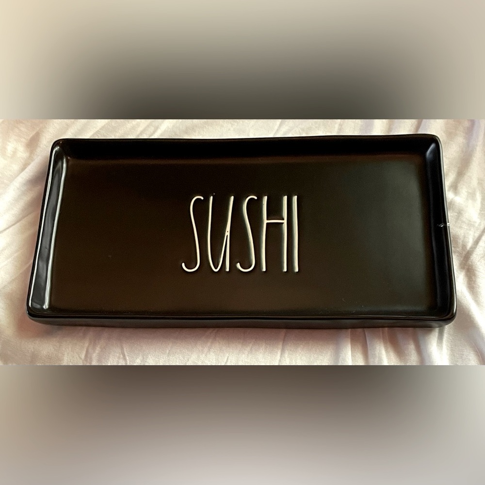 RAE DUNN SUSHI Plate! Artisan collection ceramic! Very good condition!